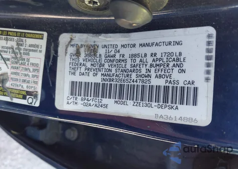 2005 Toyota Corolla S z USA, uszkodzony, nr VIN 1NXBR32E65Z447825